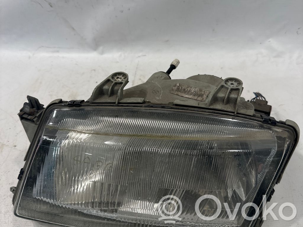 Saab 9-5 Priekinis žibintas 
