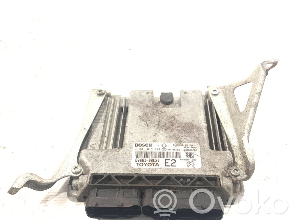 Toyota Auris 150 Engine control unit/module 