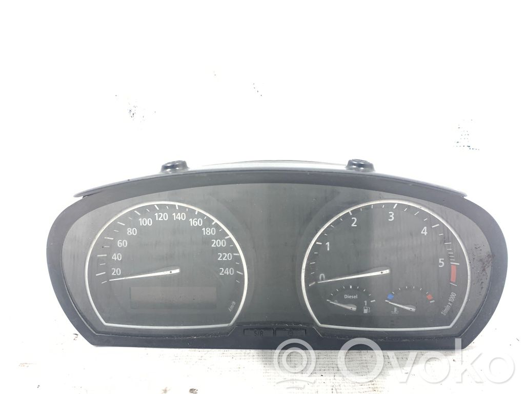 BMW X3 E83 Speedometer (instrument cluster) 
