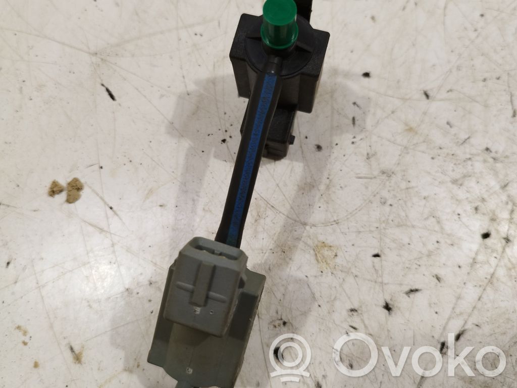 Válvula de vacío   70012300,70012400