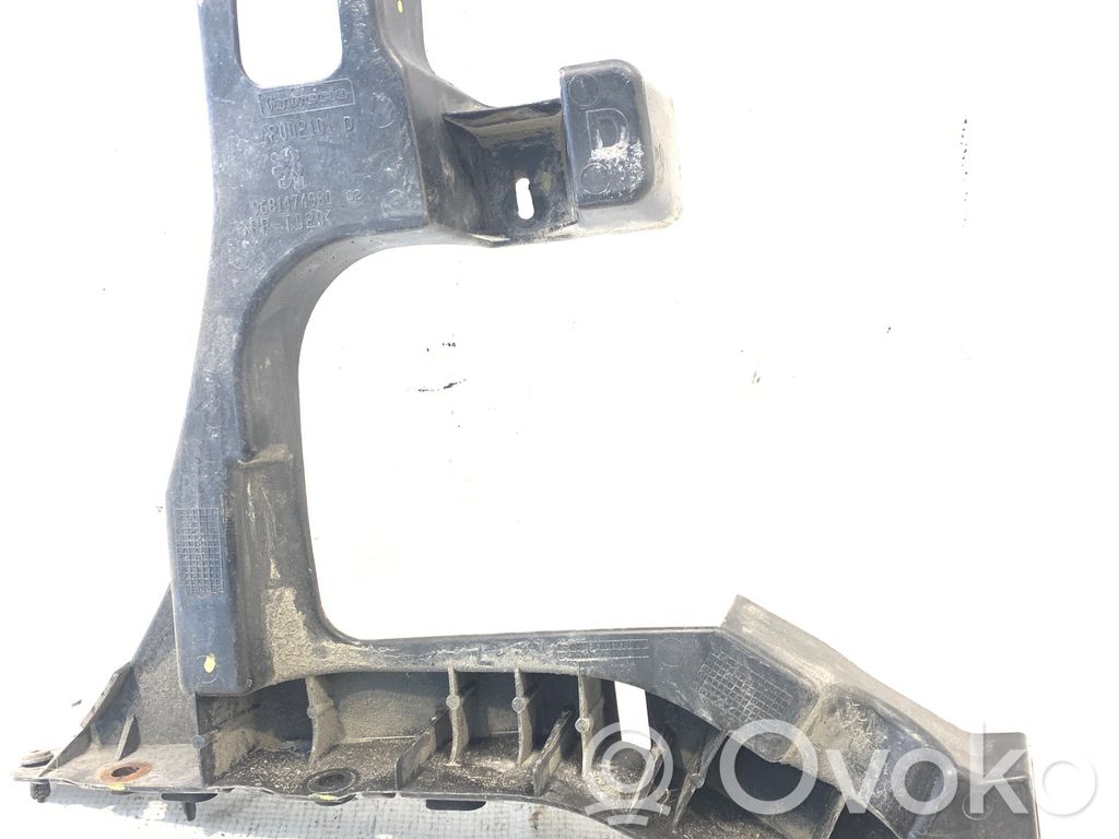 Peugeot 308 Rear bumper mounting bracket 