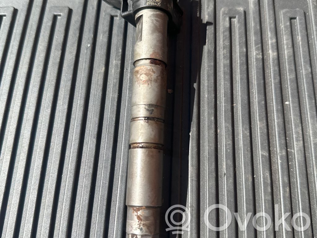 BMW 1 E81 E87 Fuel injector 