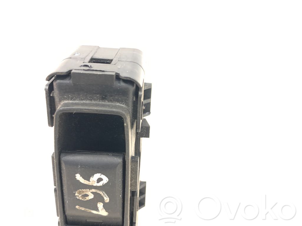 Jeep Patriot Electric window control switch 
