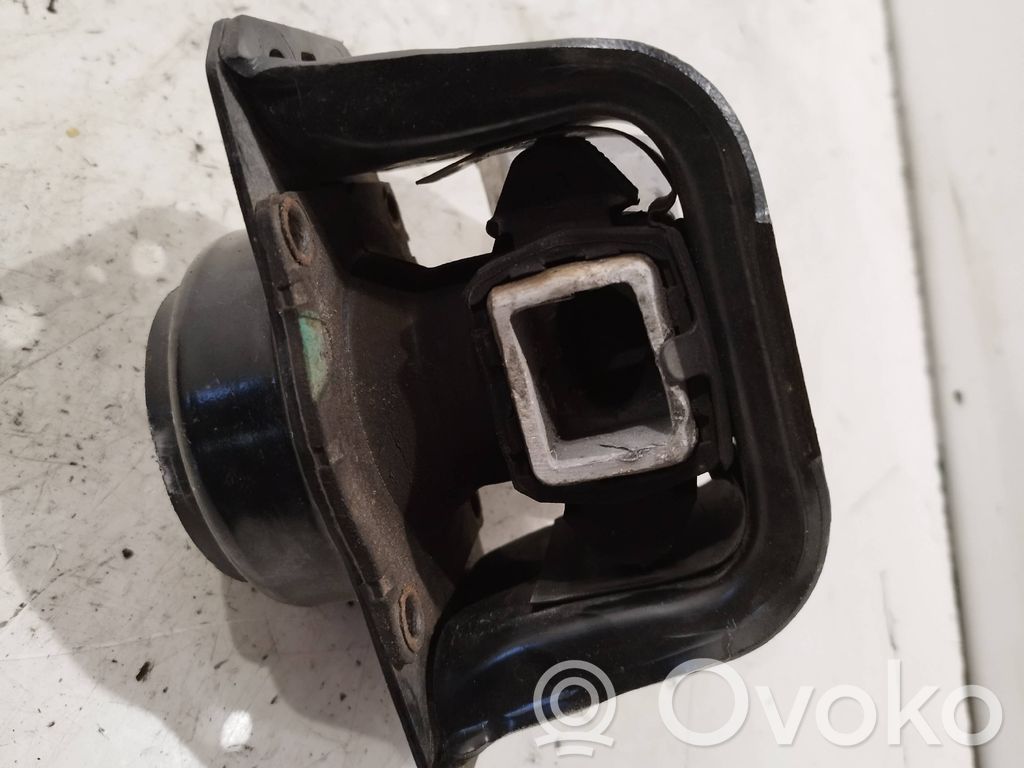 Peugeot 3008 I Engine mount bracket 