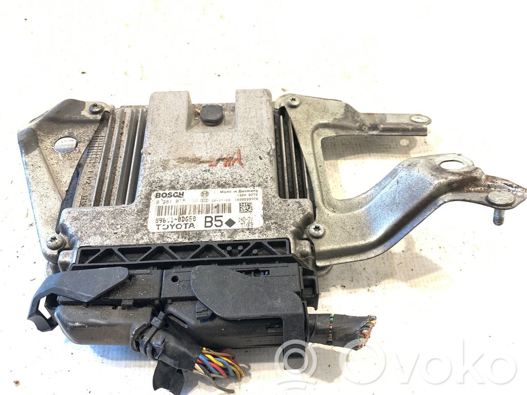 Toyota Yaris Engine control unit/module 