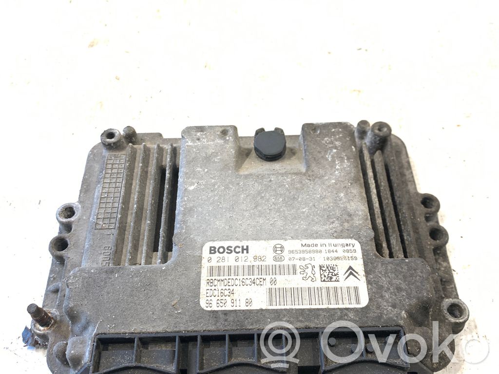 Peugeot Expert Engine control unit/module 