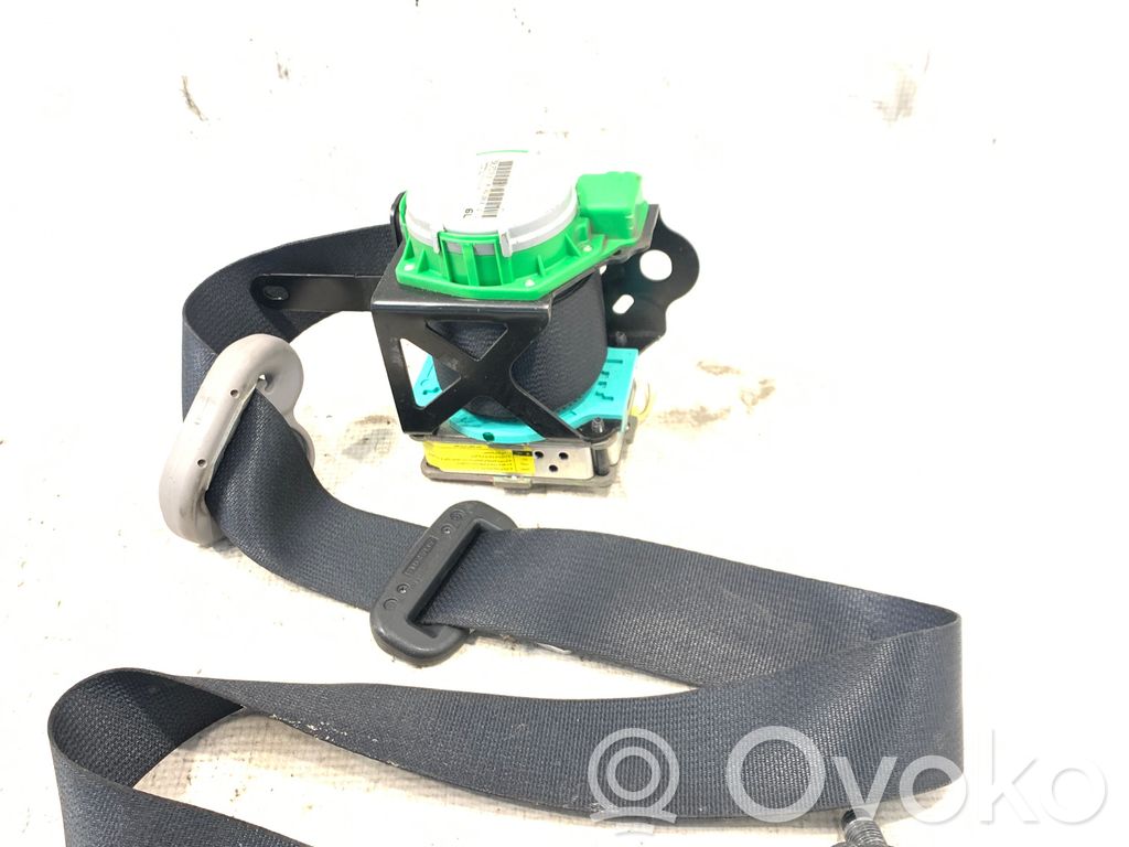 Toyota Yaris Cinturón delantero 