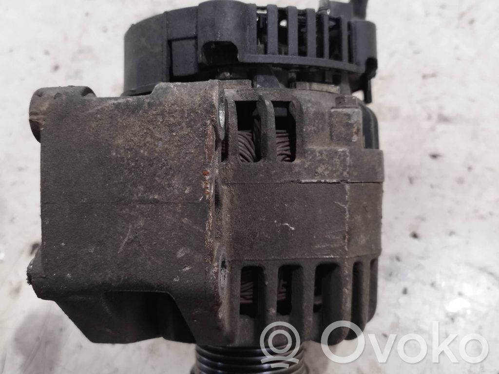 Opel Corsa D Generator/alternator 