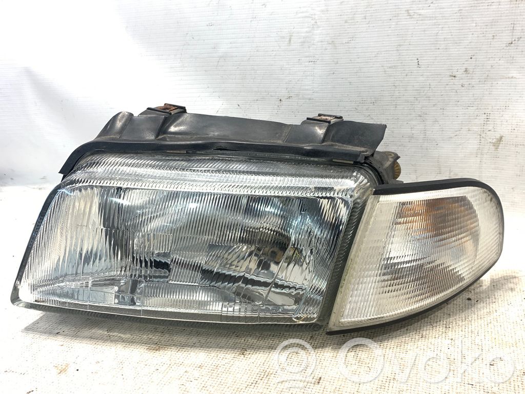 Audi A4 S4 B5 8D Scheinwerfer 