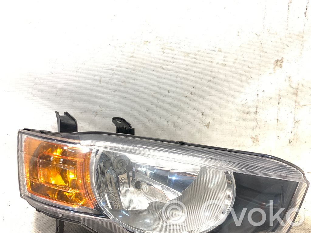 Mitsubishi Colt Headlight/headlamp 