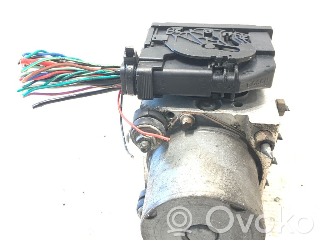 Subaru Legacy ABS-pumppu 