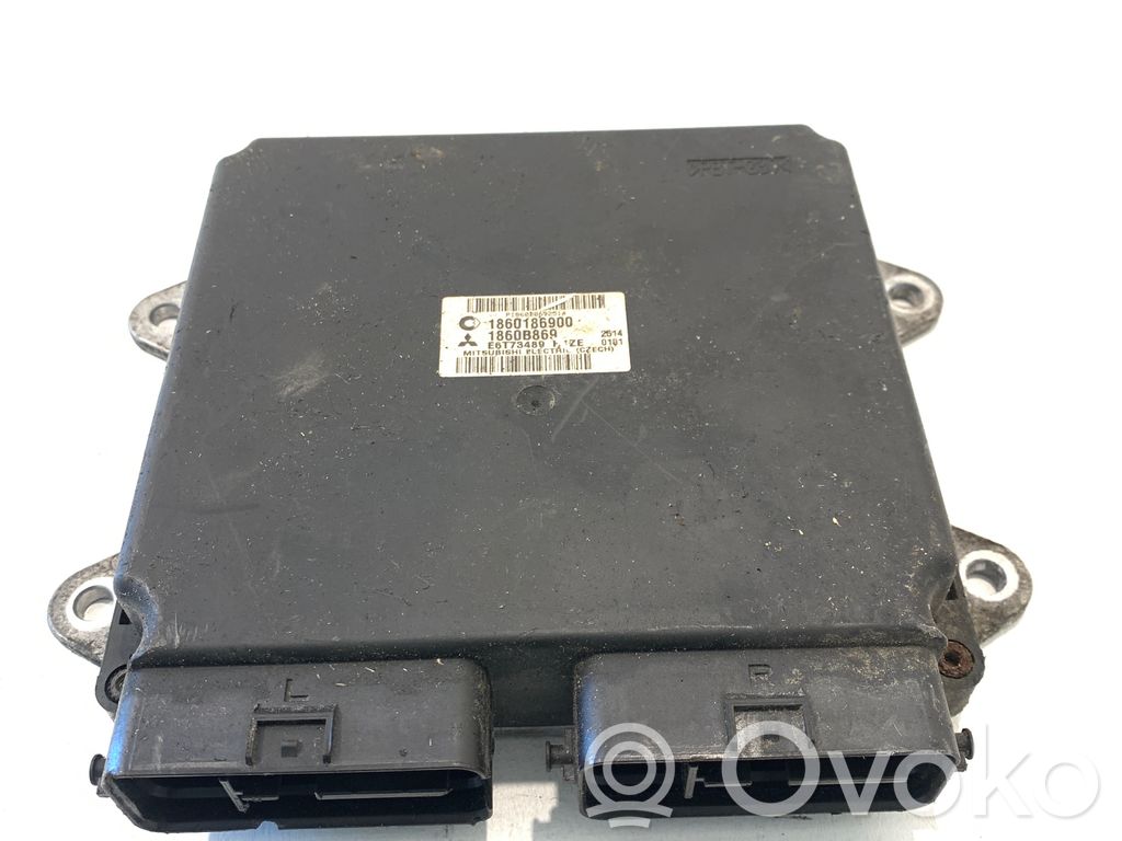 Mitsubishi Colt Engine control unit/module 