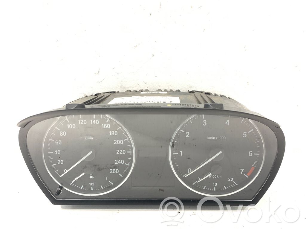 BMW 3 E90 E91 Spidometrs (instrumentu panelī) 