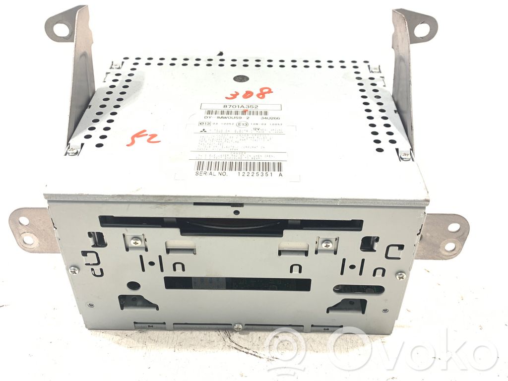 Panel / Radioodtwarzacz CD/DVD/GPS   8701A352,34U266,12225351A,8701A298