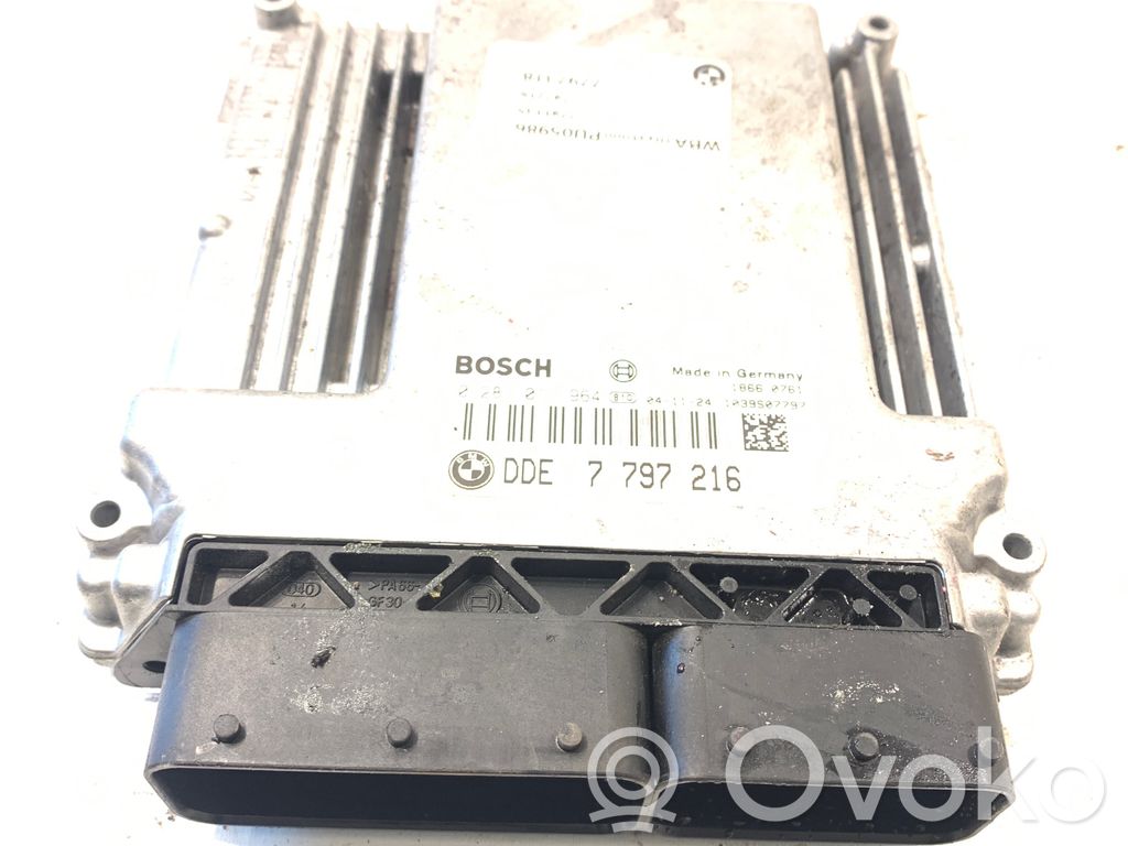 BMW 1 E81 E87 Engine control unit/module 