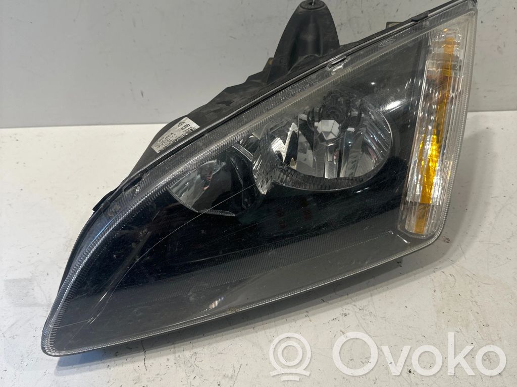Ford Focus Priekšējais lukturis 