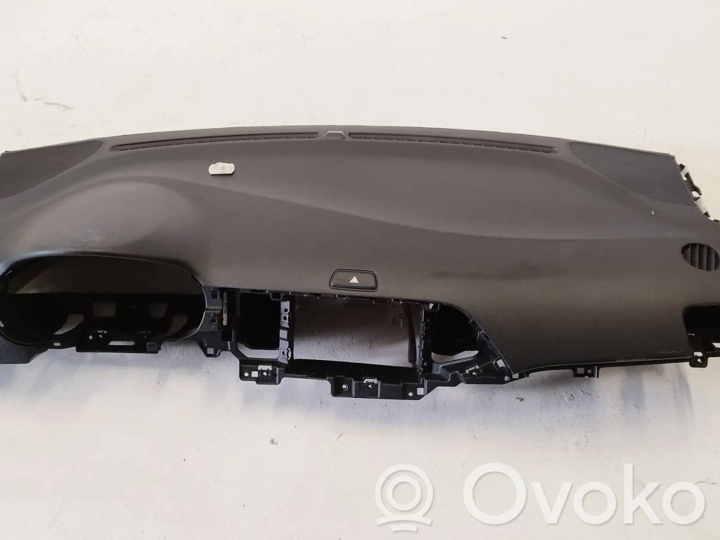 KIA Picanto Панель 