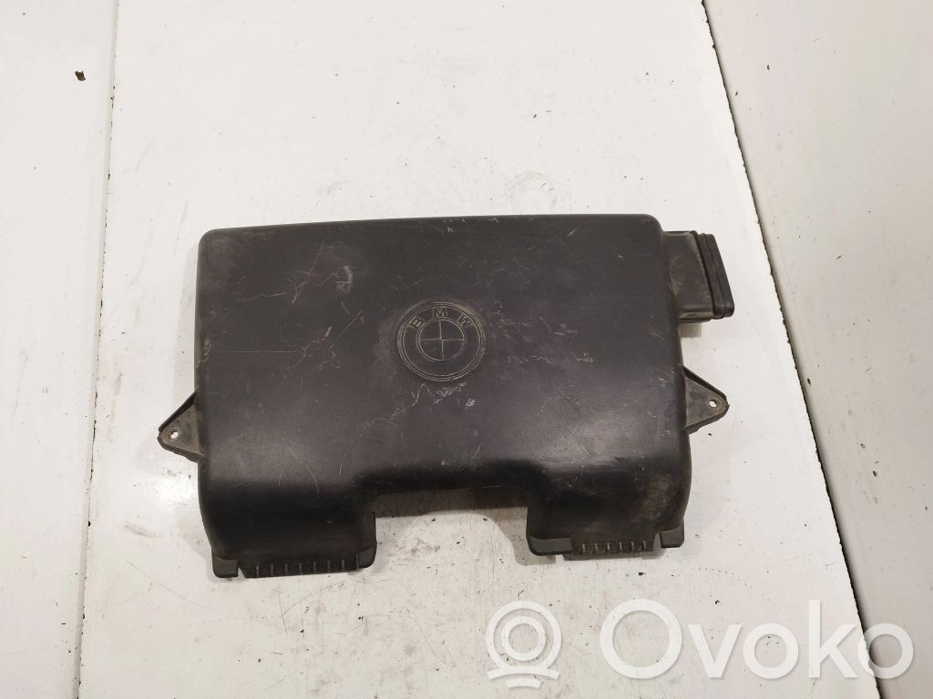 BMW 1 E81 E87 Air intake duct part 