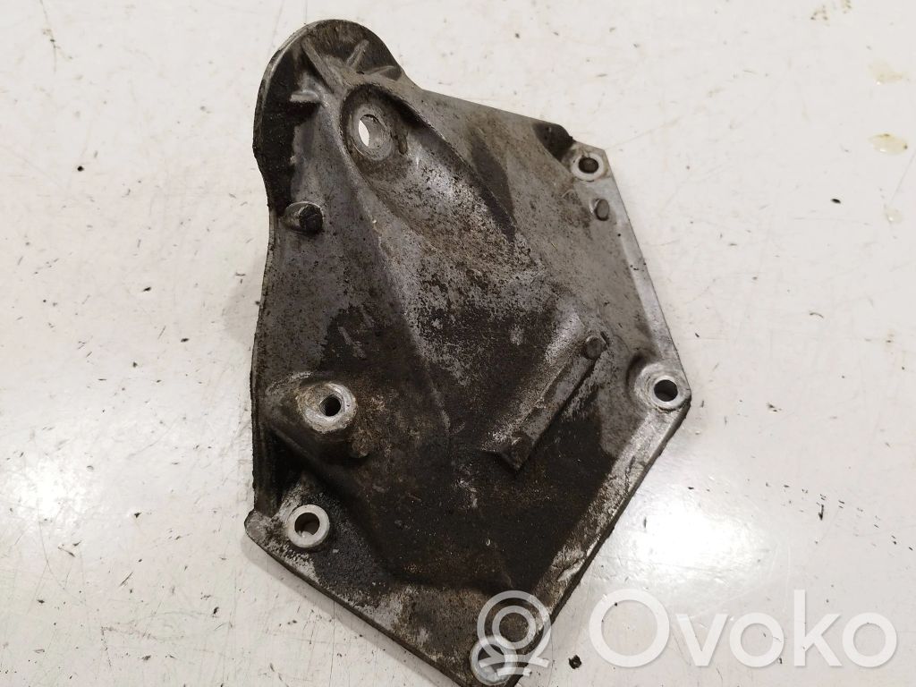 BMW 5 E60 E61 Engine mounting bracket 