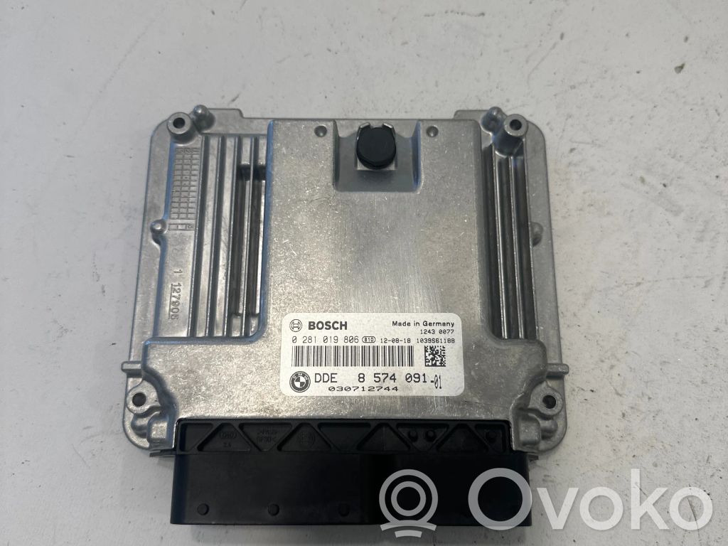 BMW 5 F10 F11 Engine control unit/module 