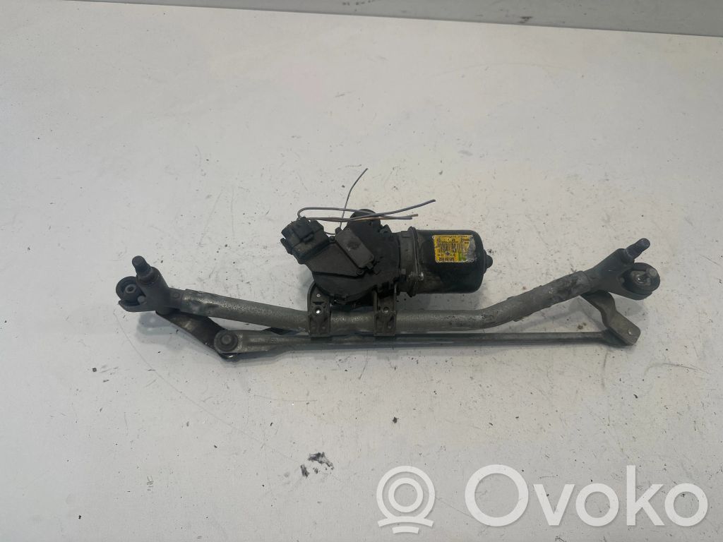 Citroen C3 Etupyyhkimen vivusto ja moottori 