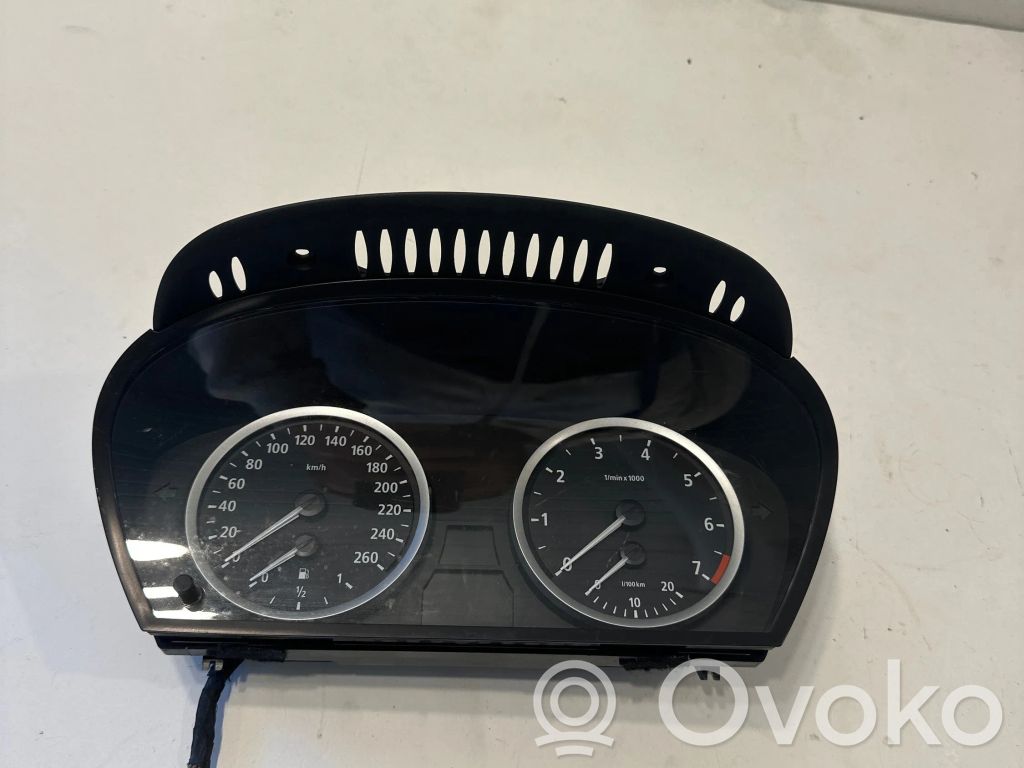 BMW 5 E60 E61 Geschwindigkeitsmesser Cockpit 