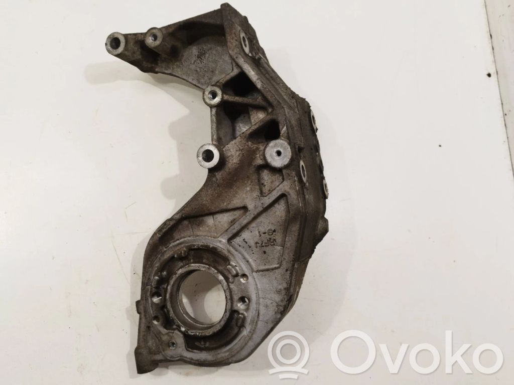 Engine mounting bracket   RF7J