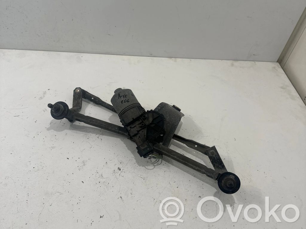 Peugeot 206 Motor y varillaje del limpiaparabrisas delantero 
