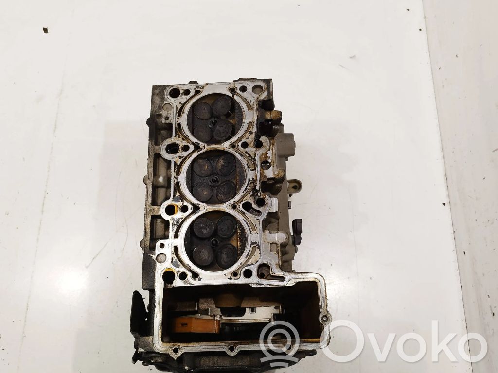 Audi A6 S6 C6 4F Engine head 