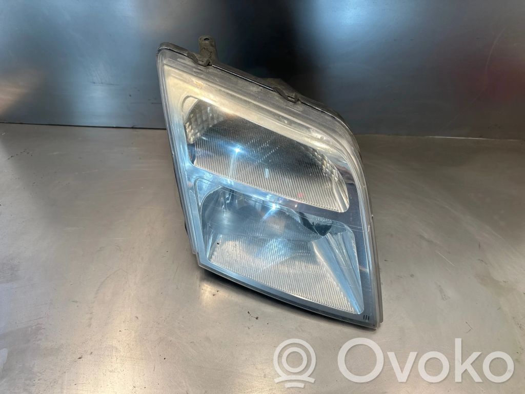 Ford Connect Headlight/headlamp 