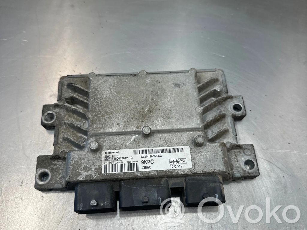 Ford Transit Courier Engine control unit/module 