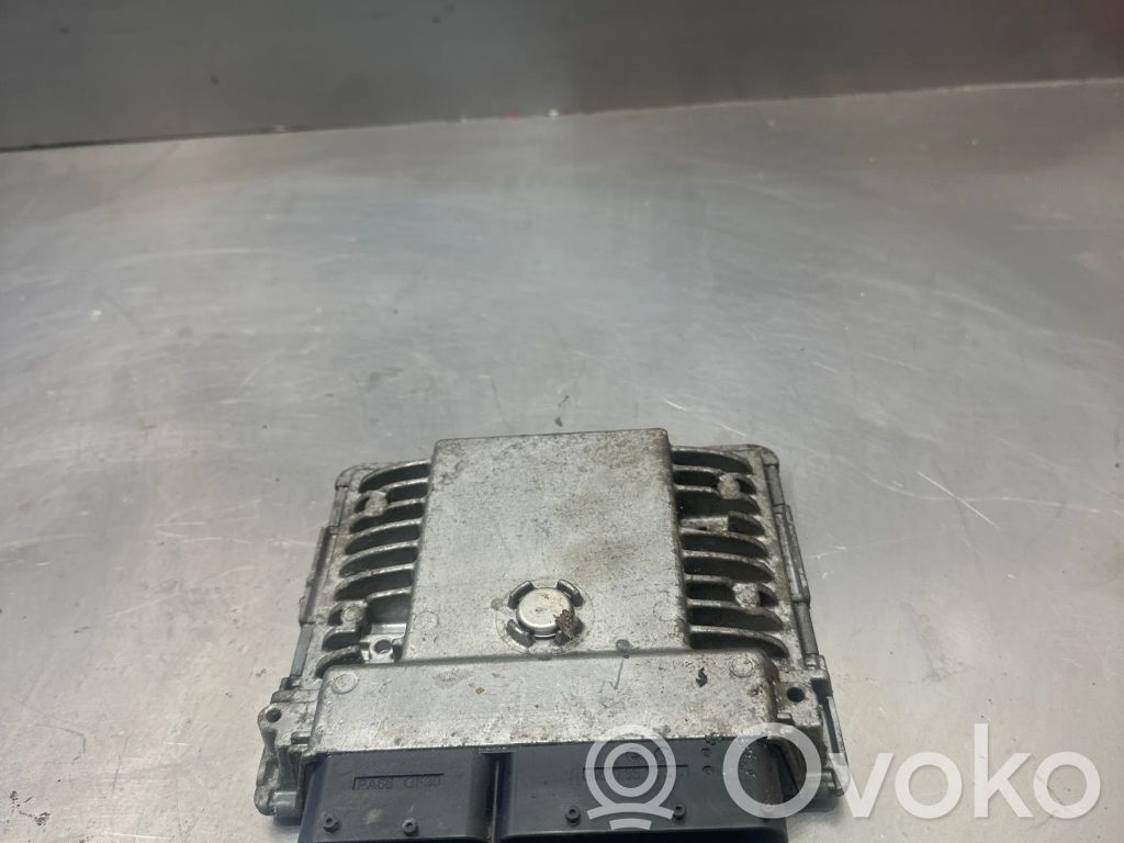 Skoda Fabia Mk2 (5J) Engine control unit/module 