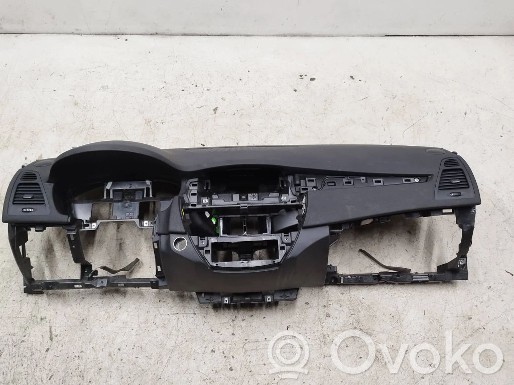 Renault Laguna III Panel de instrumentos 