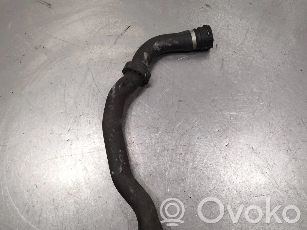 BMW X3 E83 Engine coolant pipe/hose 