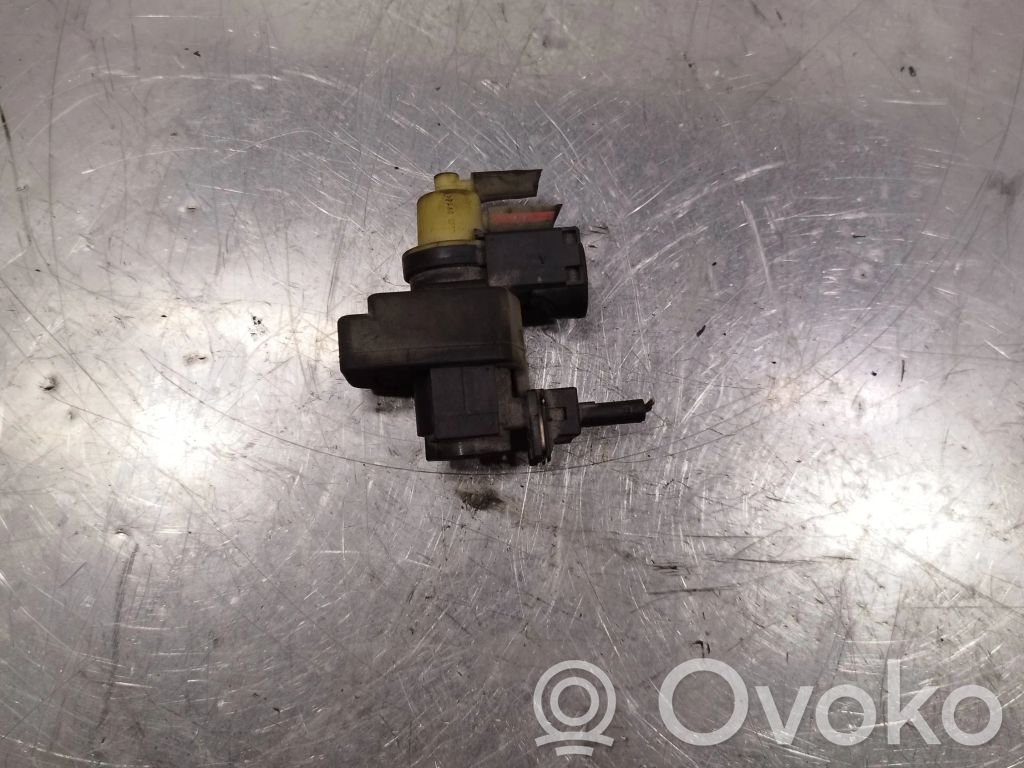 Hyundai i30 Solenoīda vārsts 