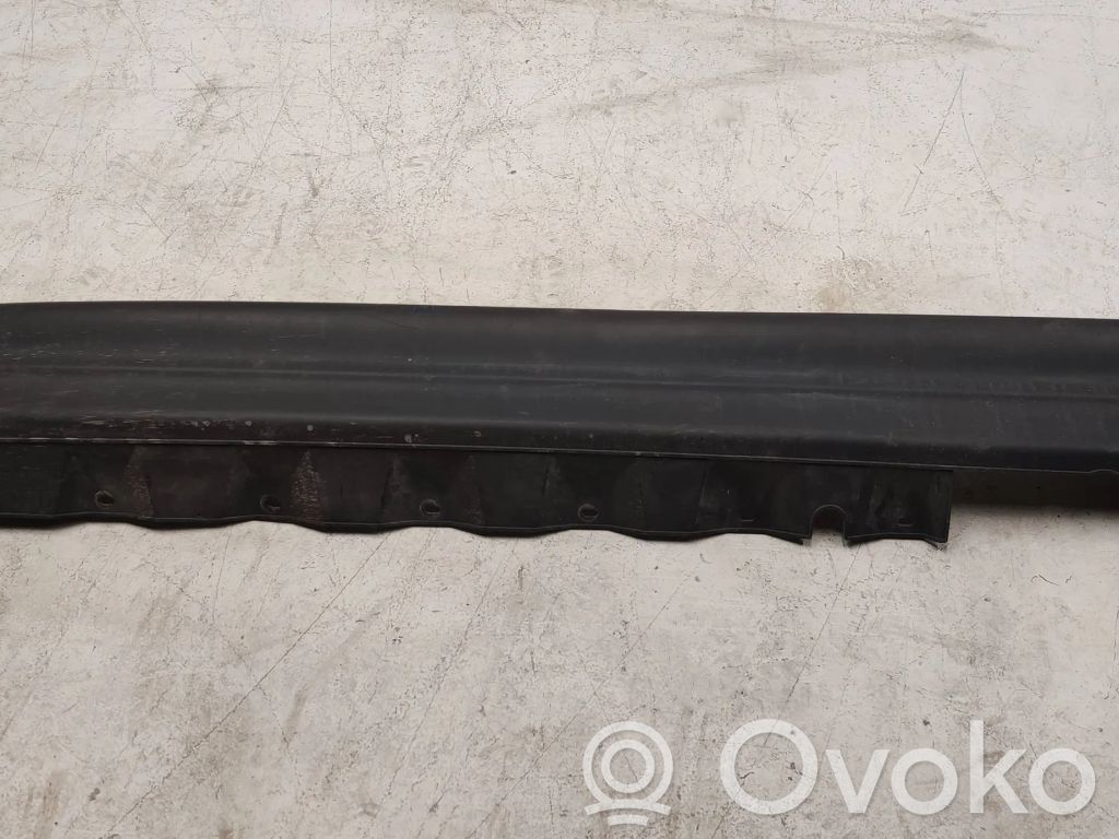 BMW X3 E83 Sill 