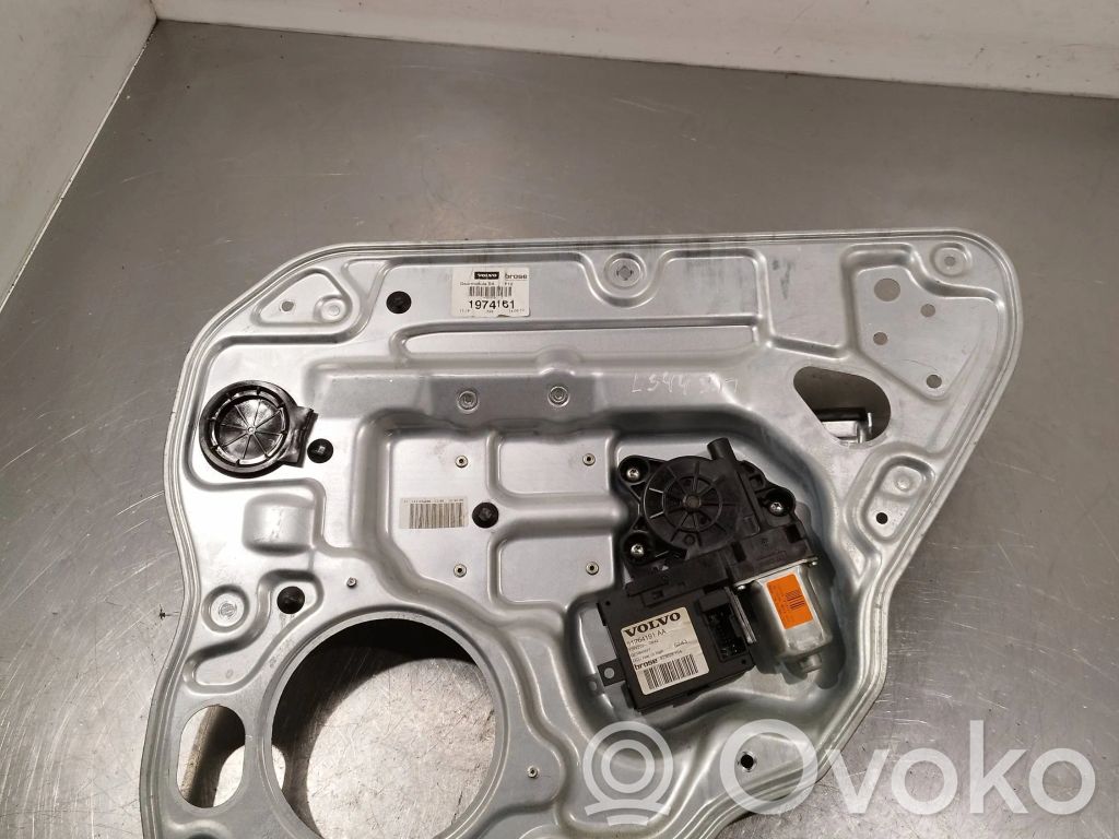 Volvo V50 Elektryczny podnośnik szyby drzwi tylnych 