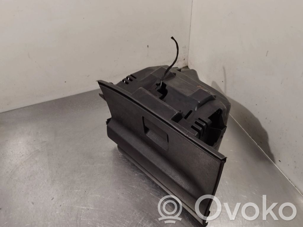 Ford S-MAX Daiktadėžė 