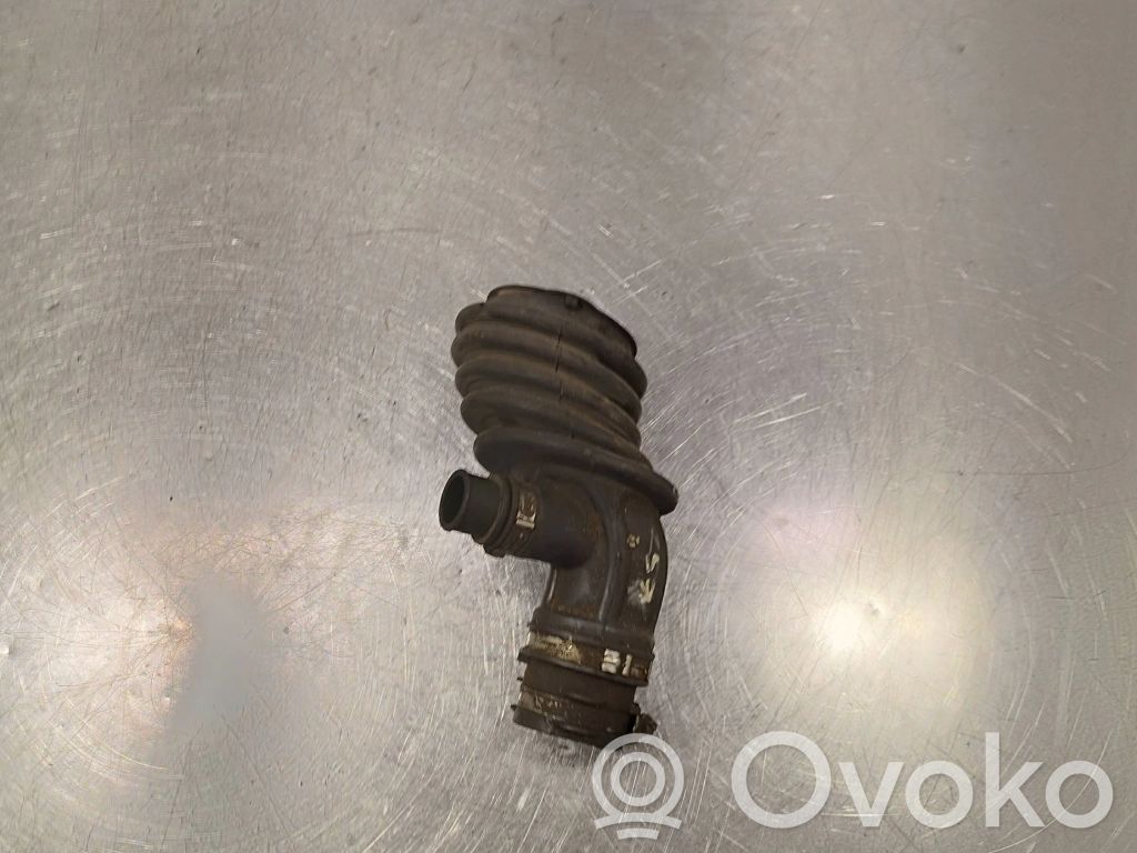 Volvo V50 Välijäähdyttimen letku 