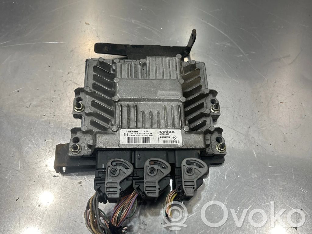 Renault Megane II Engine control unit/module 