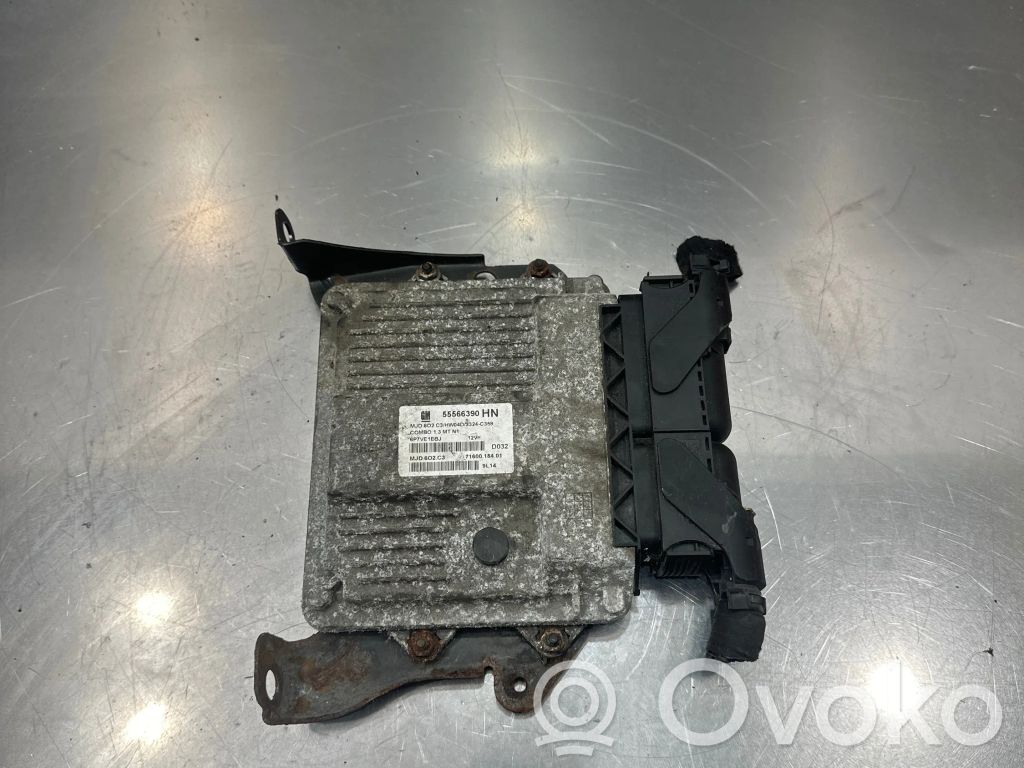 Opel Combo C Engine control unit/module 