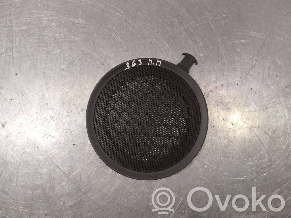 Renault Clio III Etuoven kaiuttimen kehys 