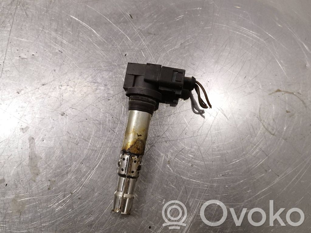 Volkswagen PASSAT B6 Cewka zapłonowa wysokiego napięcia 