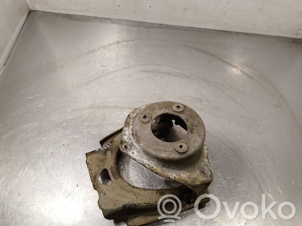 Citroen C5 Coil spring mount 