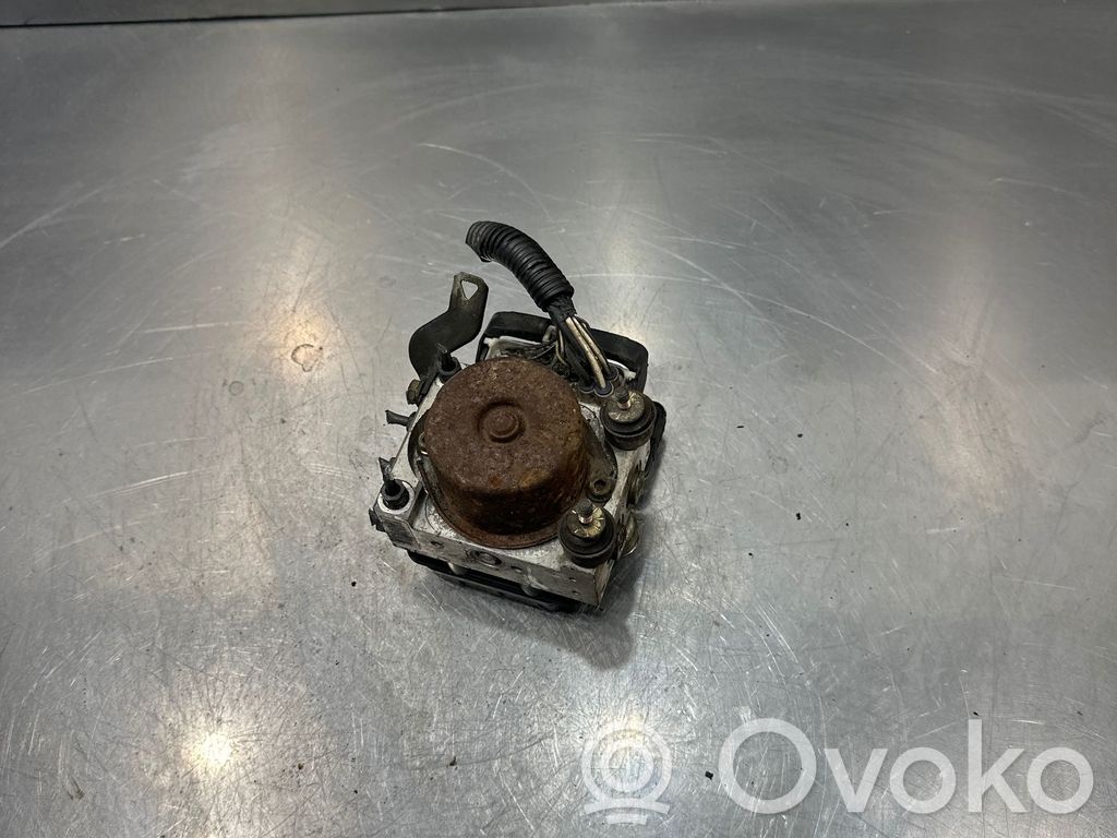 Toyota Yaris Verso ABS-pumppu 