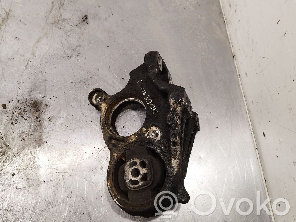 Citroen C5 Engine mount bracket 