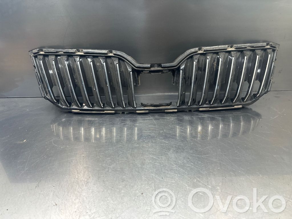Skoda Superb B8 (3V) Grilă radiator față 