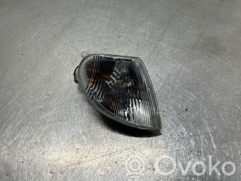 Citroen Berlingo Front indicator light 