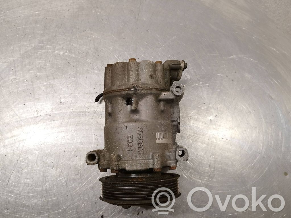 Peugeot 208 I Ilmastointilaitteen kompressorin pumppu (A/C) 