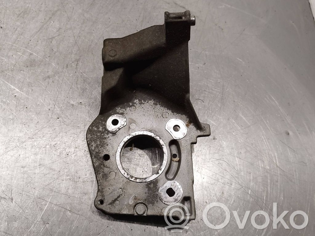 Citroen C3 Fuel pump bracket 